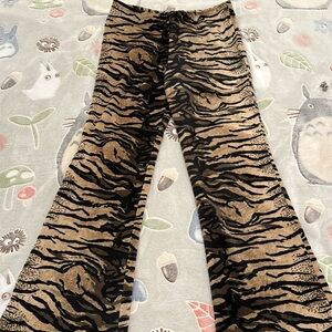 Y2K VINTAGE 
Vintage pants velvet 
Tiger